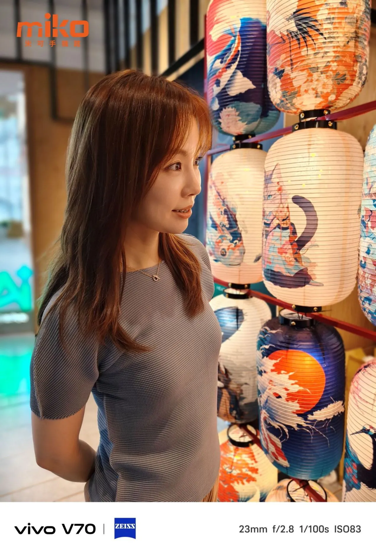 室內 - 人像模式 23mm 照片